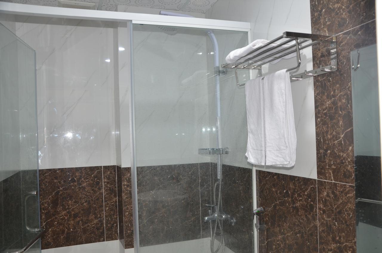 Hotel Htp 2*