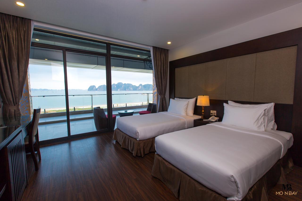Moon Bay Hotel