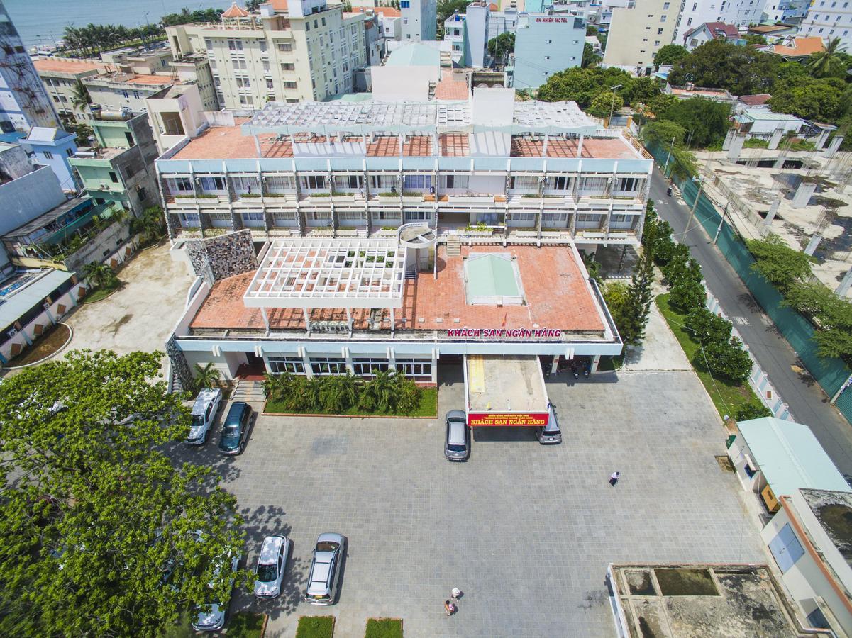 Ngan Hang 2* Vũng Tàu