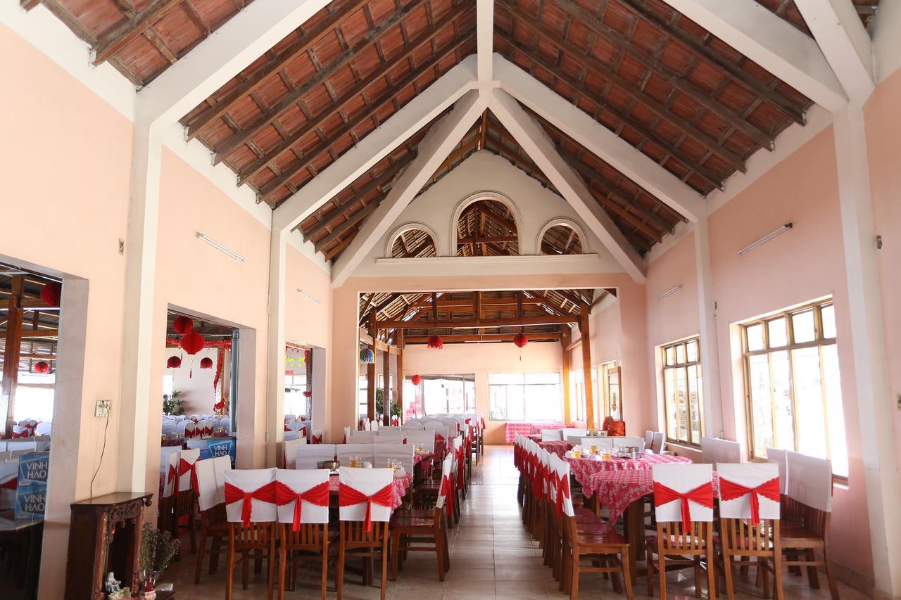 Hotel Khach San Ca Na