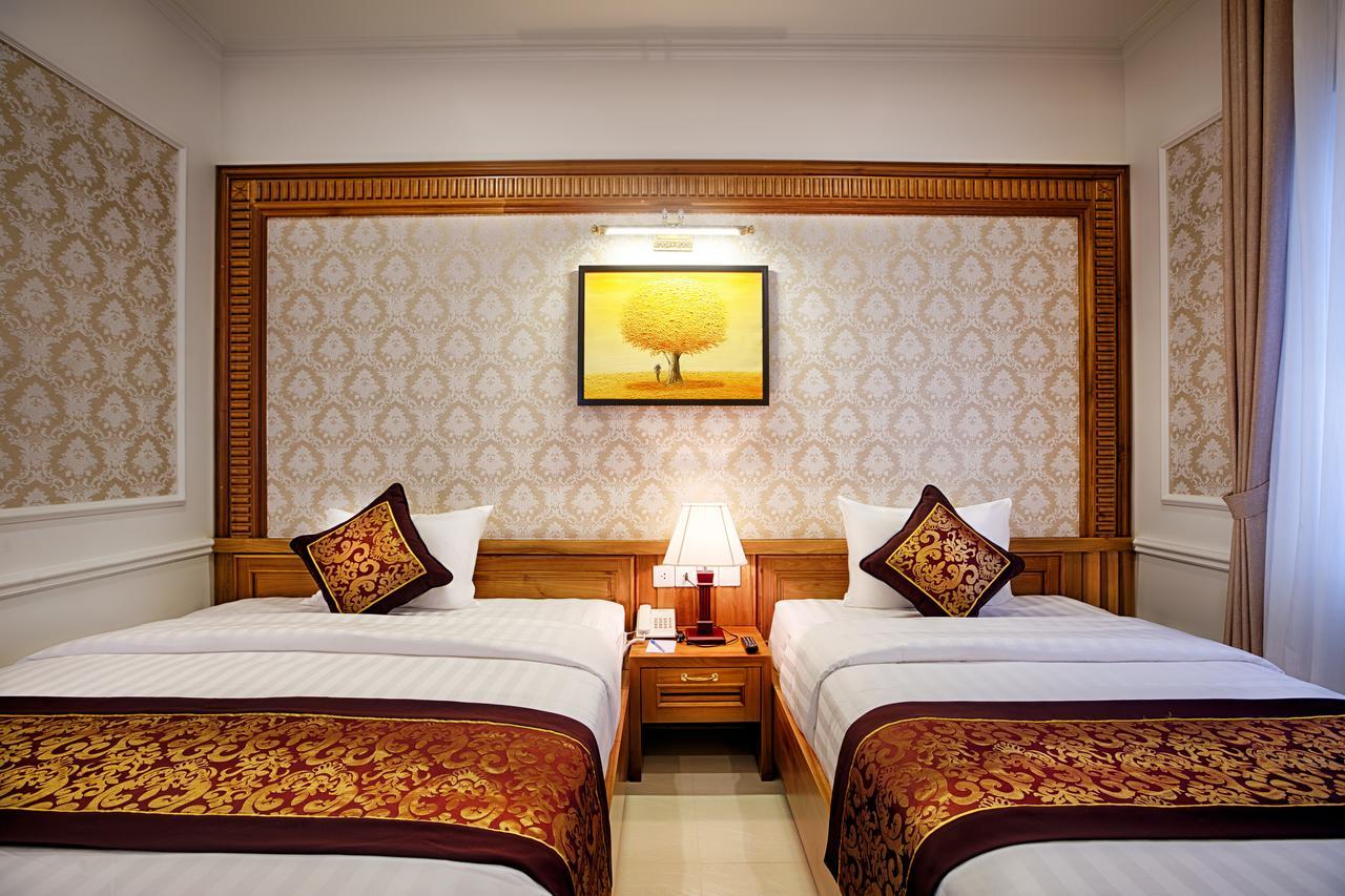 Khách sạn Riverside Quang Binh 3*
