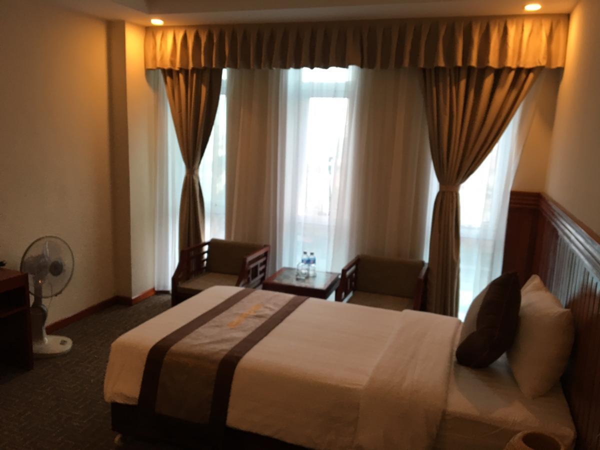 Plaza Hotel Vinh