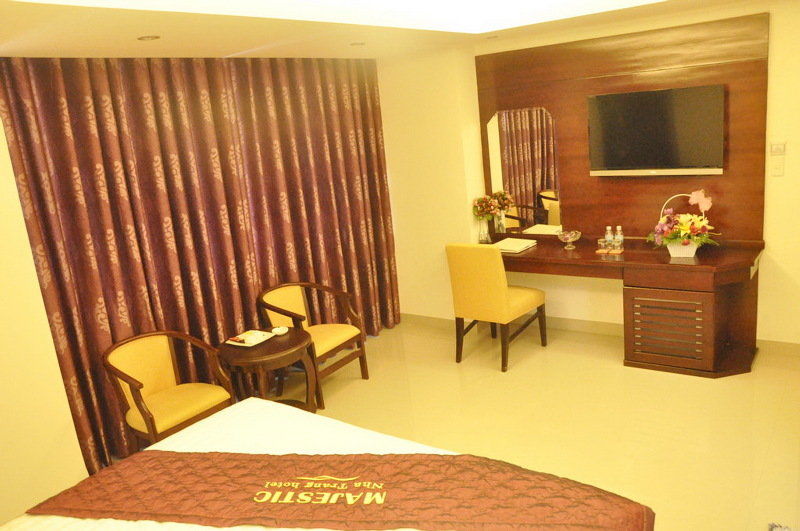 Hotel Majestic Nha Trang