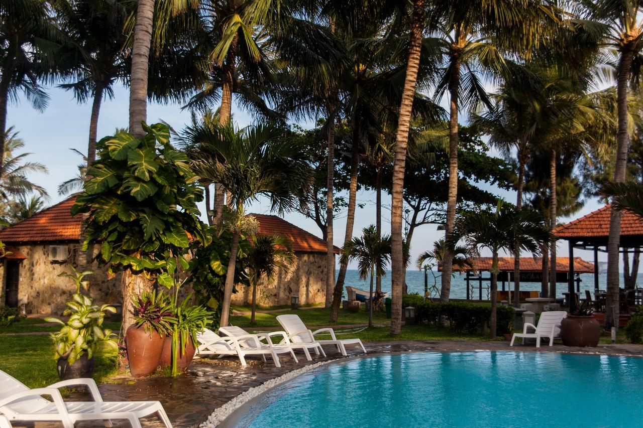 Resort Joe's Seaside Boutique