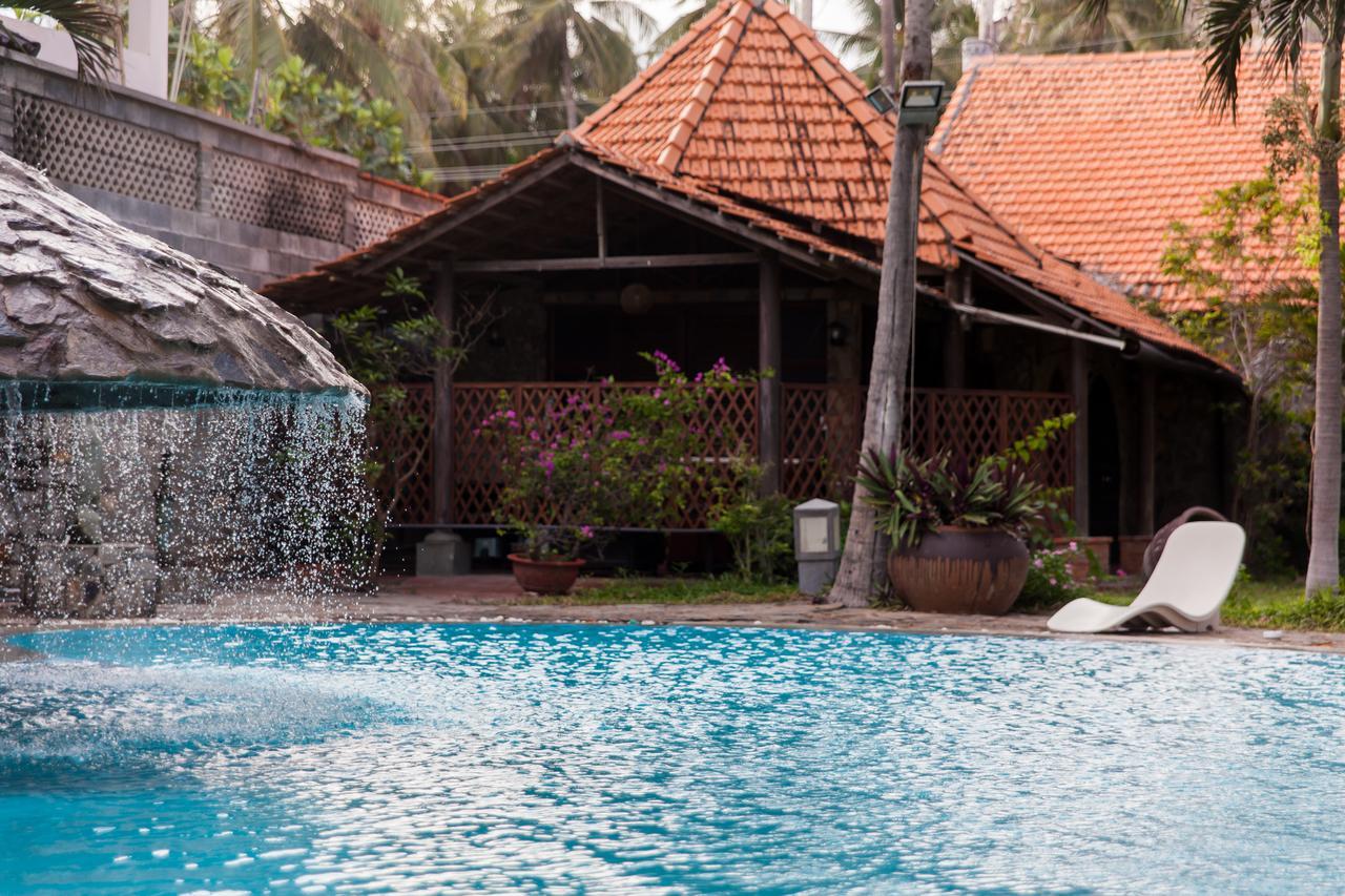 Joe's Seaside Boutique Resort