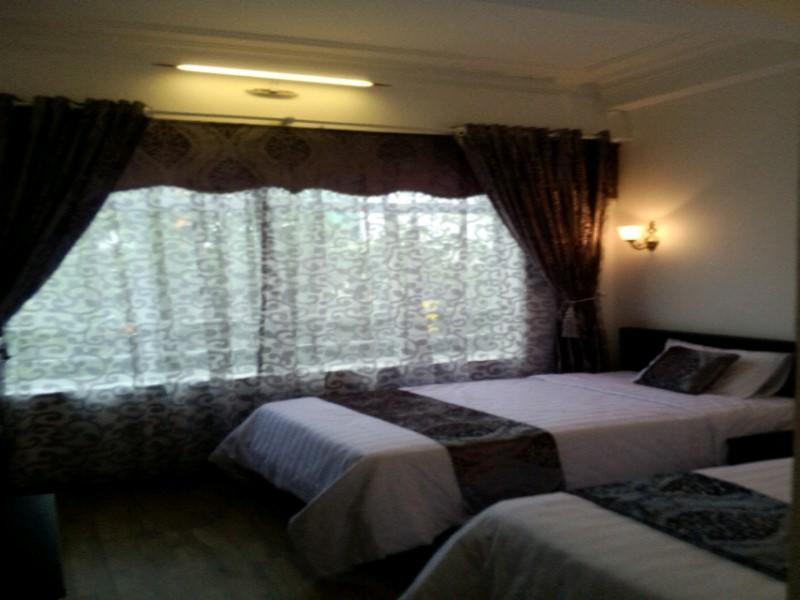 Hotel Evelyn *