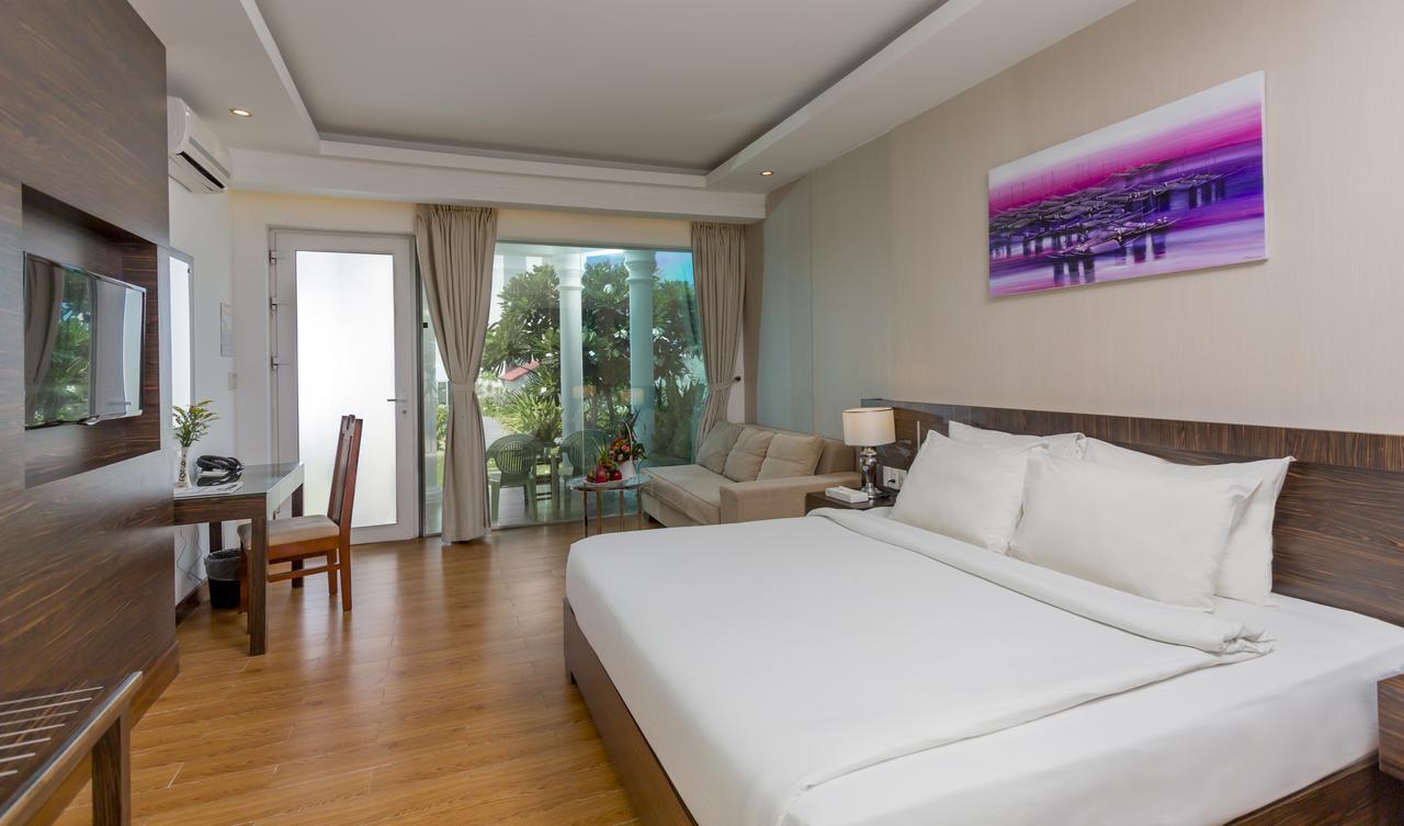 Dessole Nha Trang
