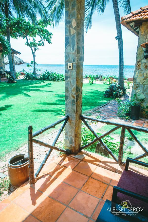 Joe's Seaside Boutique * Mui Ne