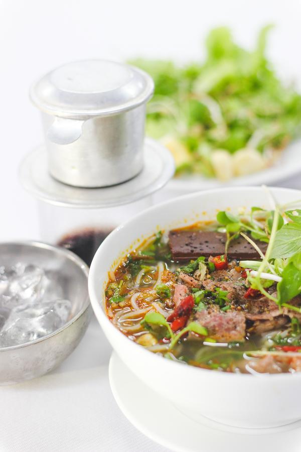 Hoa Binh Hotel 2*