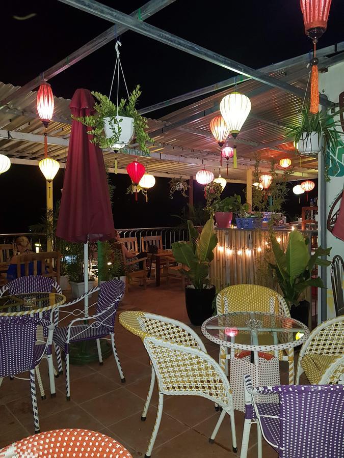 Thuong Hotel 2*