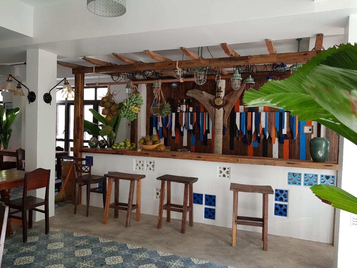 Hotel De Condor Chi Khu Co Ong