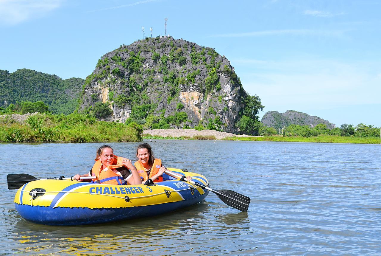 Homestay Tam Coc Lakeside *
