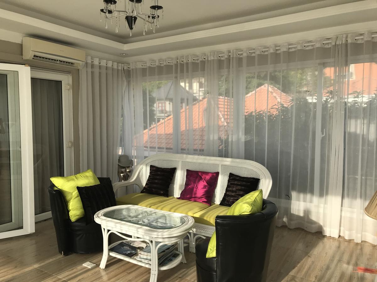 Villa Nancy Caviar
