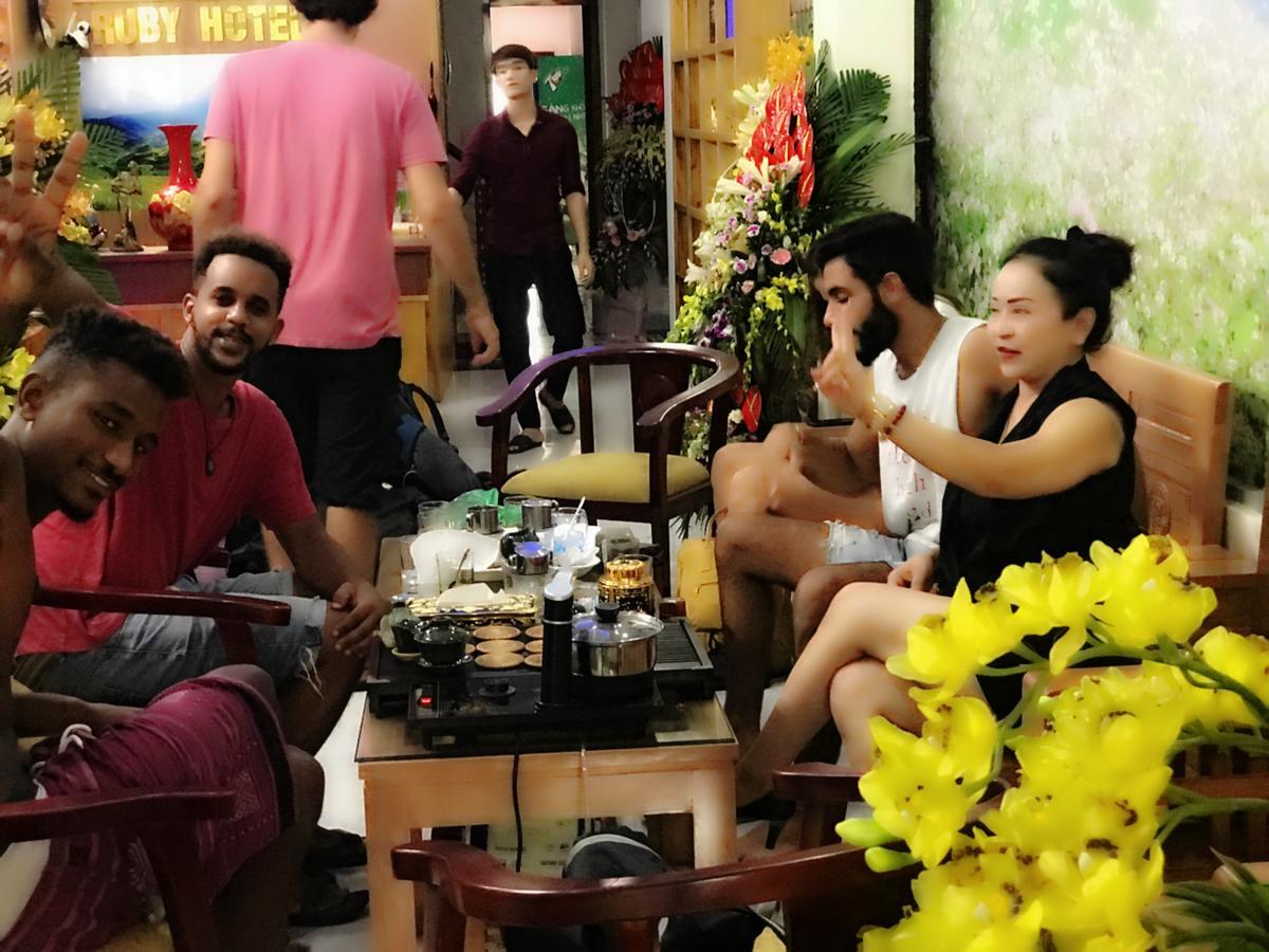 Ruby Khách sạn 3*
