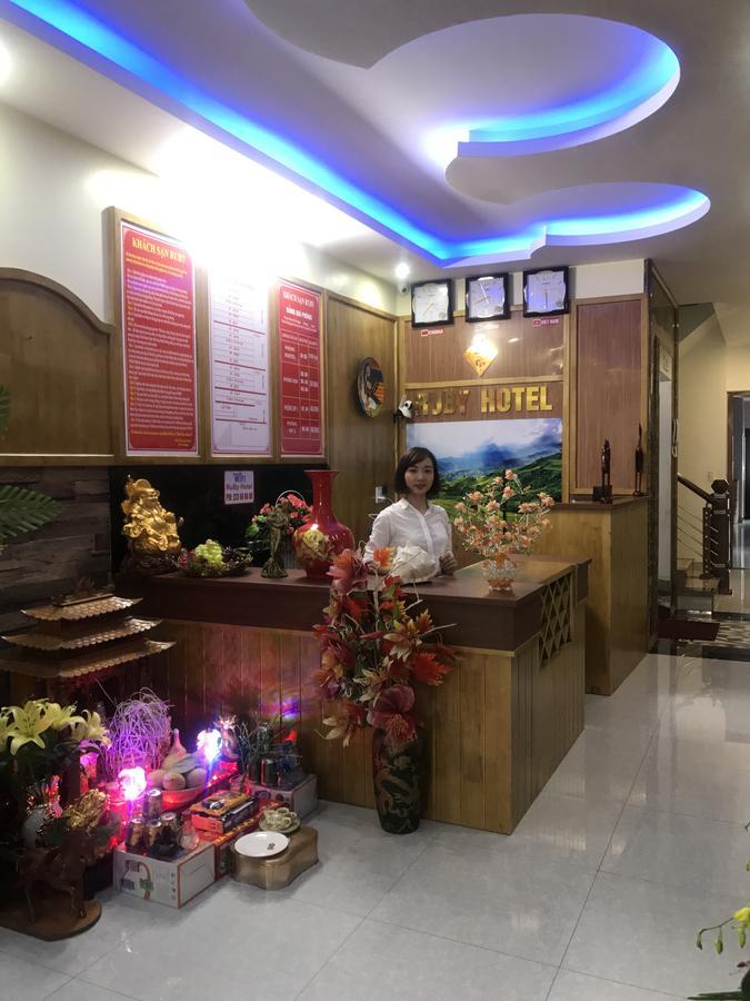 Ruby Khách sạn