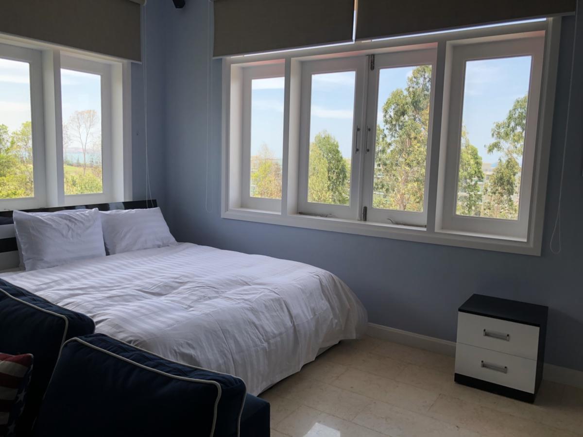 Luxsea Villa *