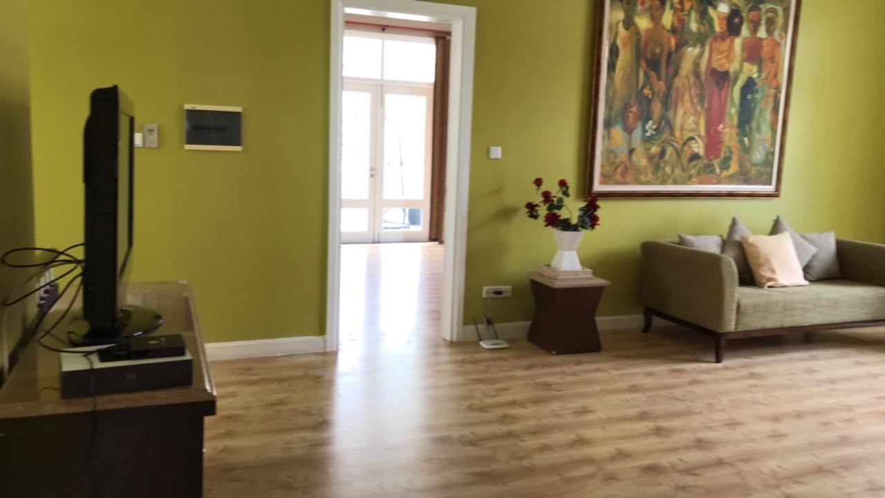 Luxsea Villa *