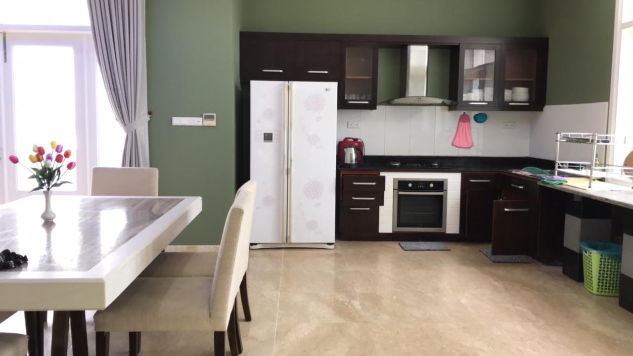 Luxsea Villa *