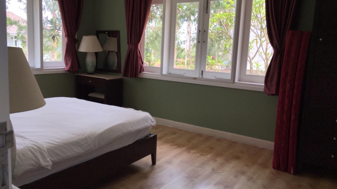 Luxsea Villa *