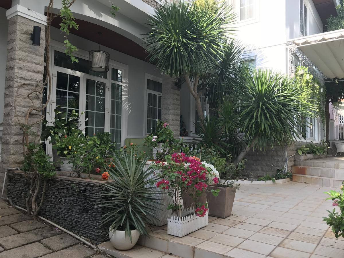 Nancy Rio Vung Tau
