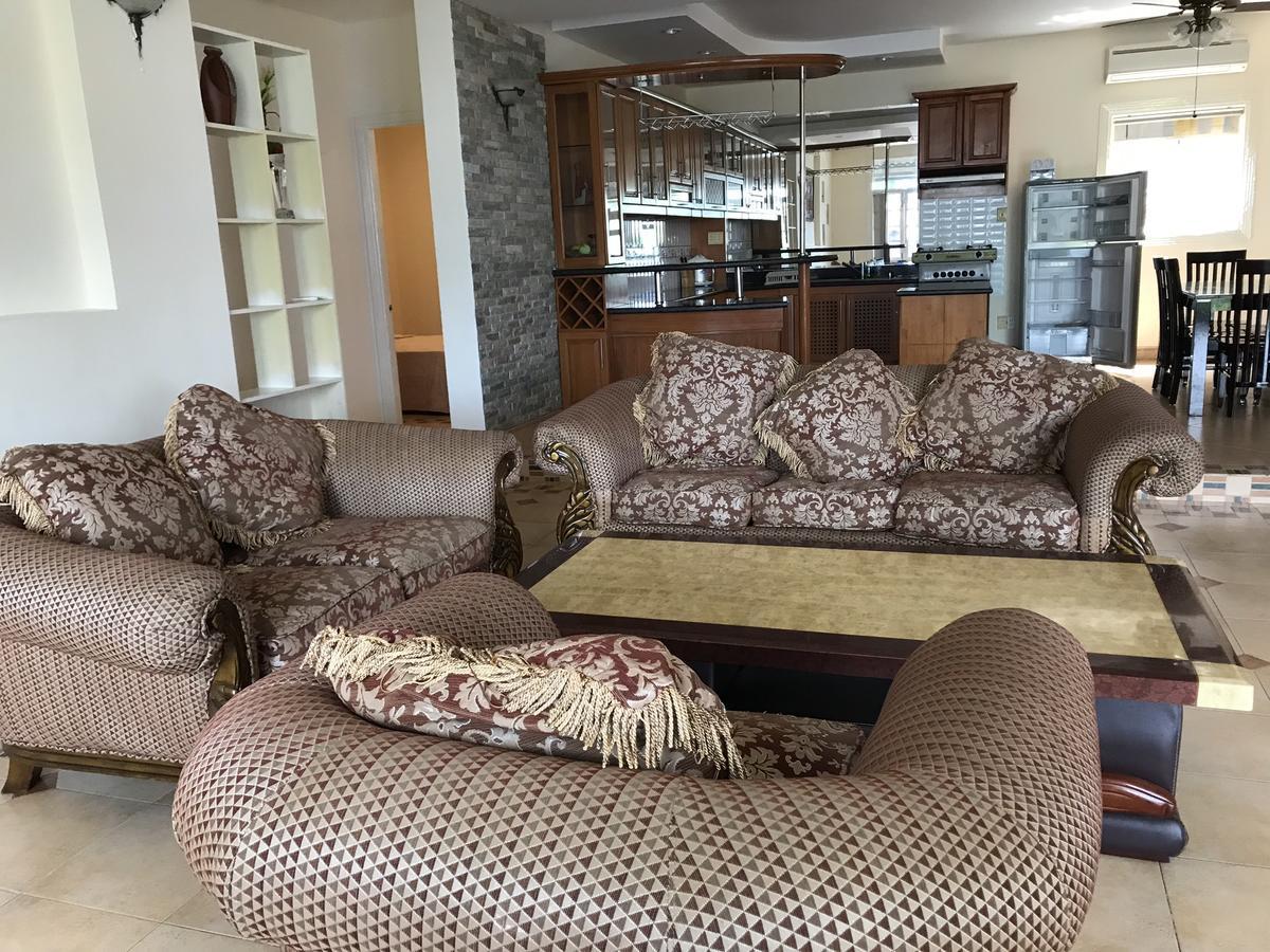Villa Nancy Sea View 2 *