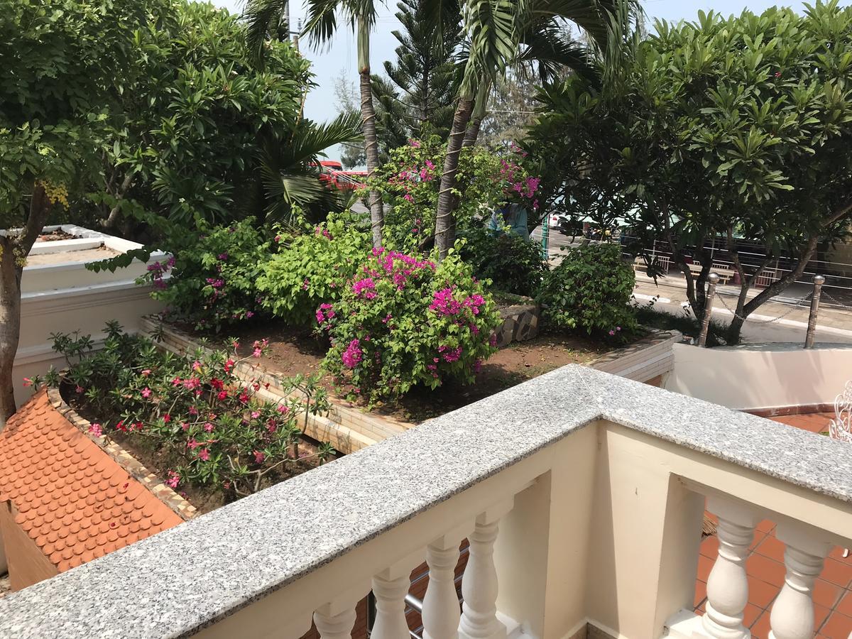 Villa Nancy Sea View 2 *