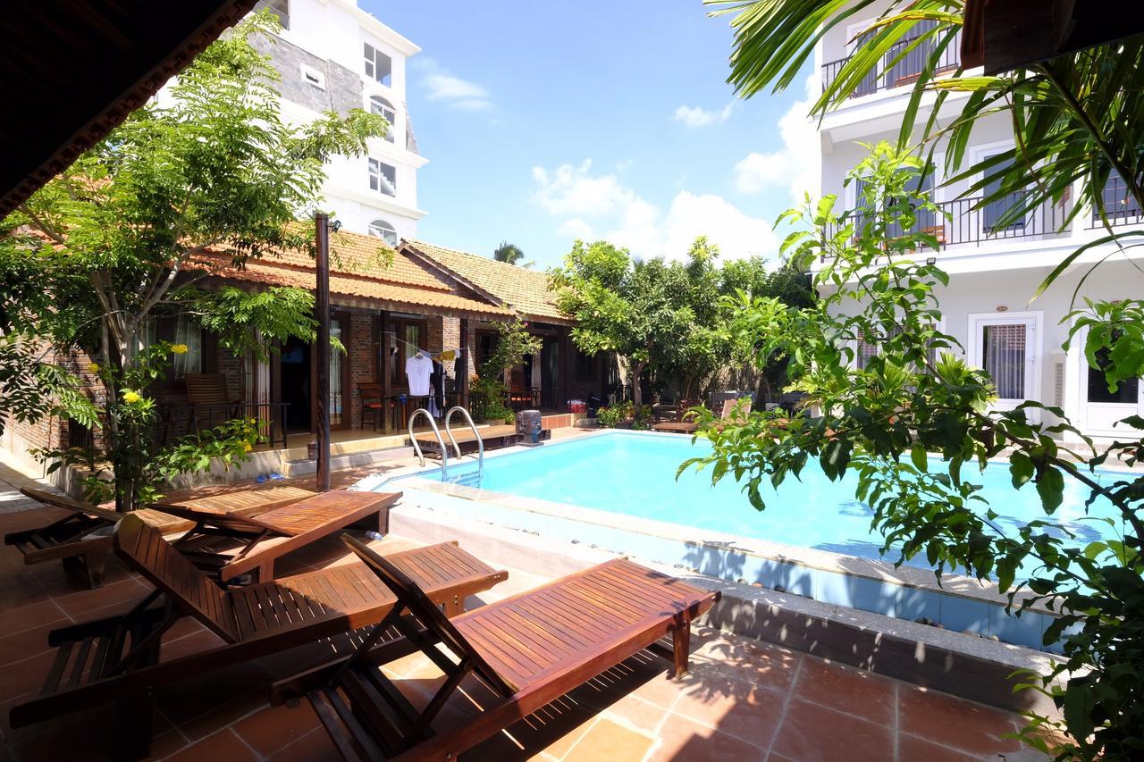 MAY Bungalow 2*