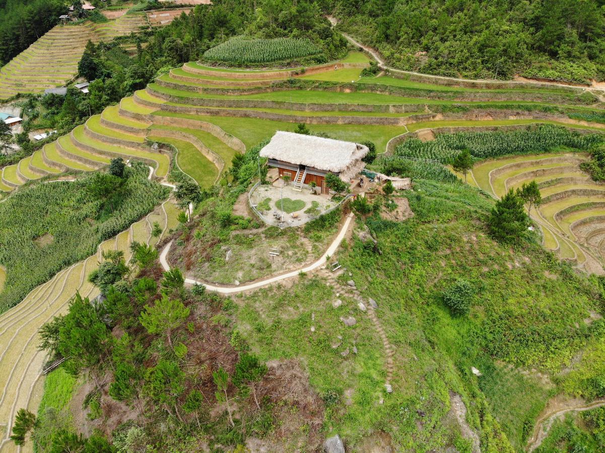 Lodge Hello & Tours