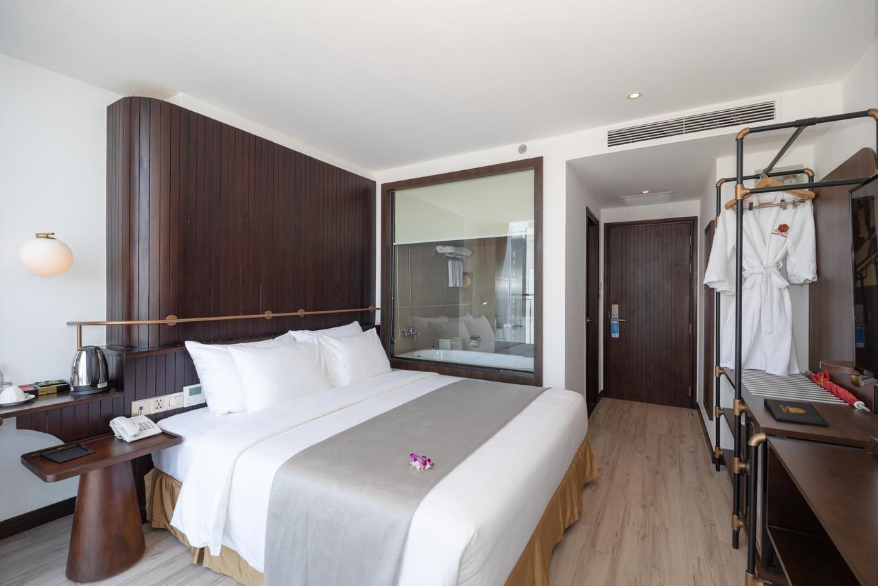 Majestic Premium 4* Nha Trang