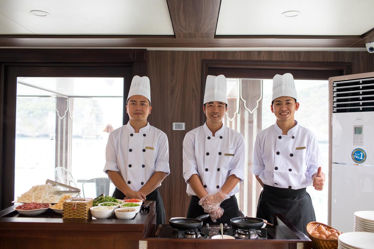 Unicharm Cruise Ha Long