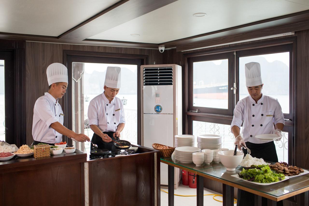 Unicharm Cruise  4*