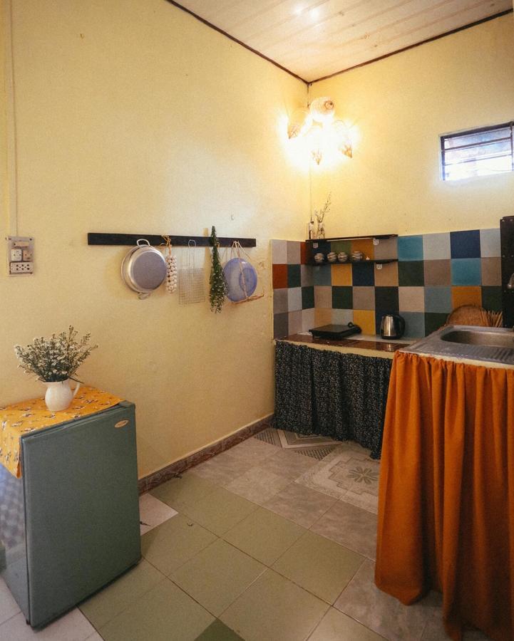 Herb's House Inn 2*
