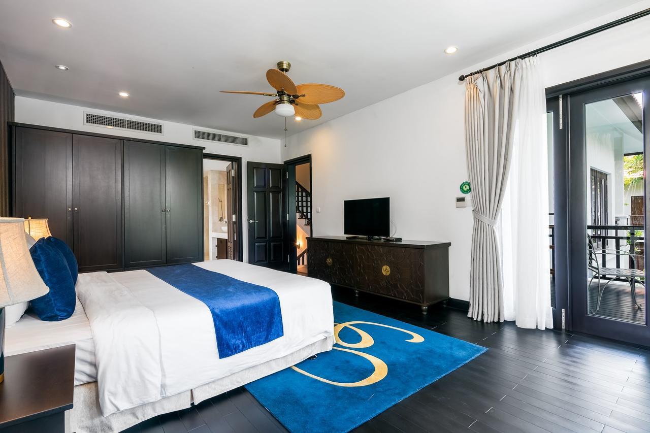 Tropical Villas Beach Villa *