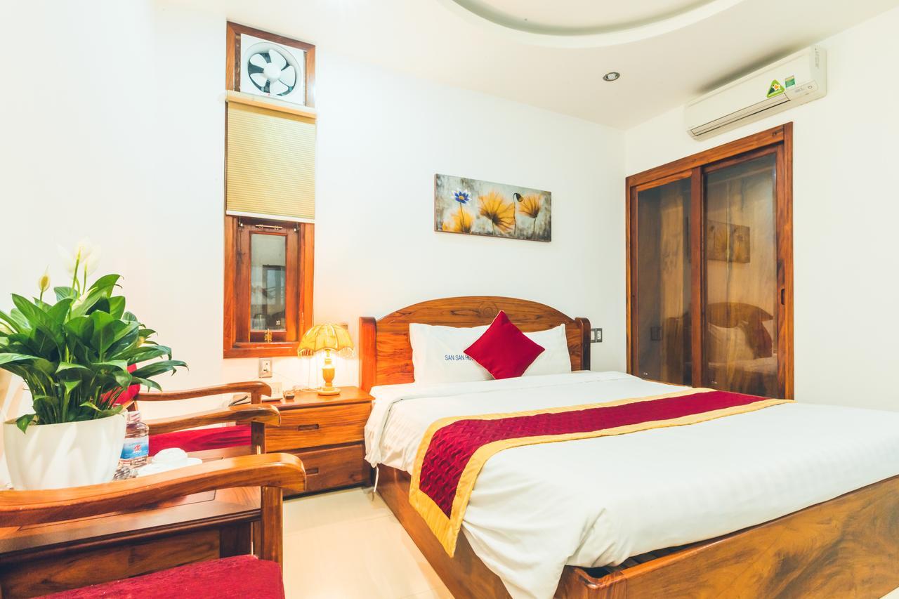 San San Hotel