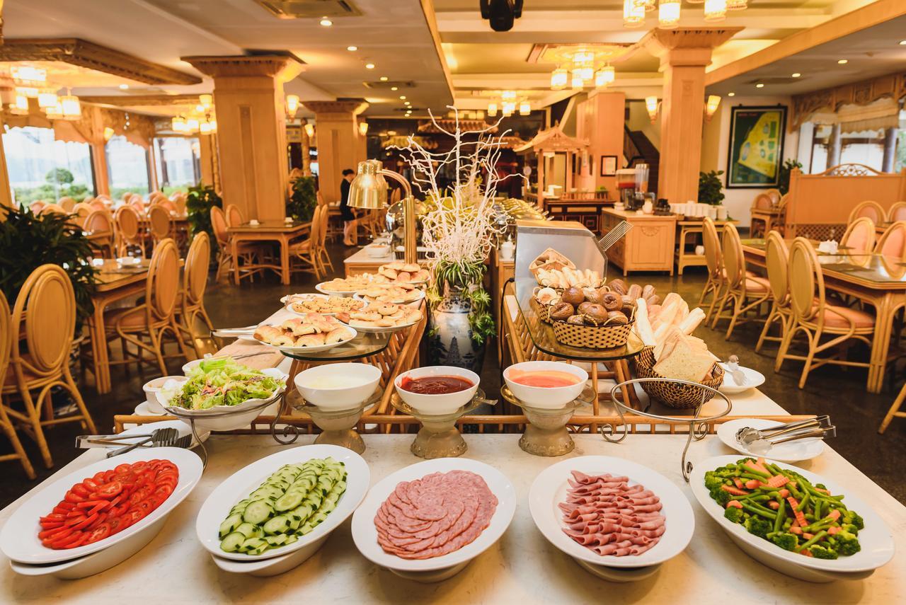 Huong Giang & Resort Hue