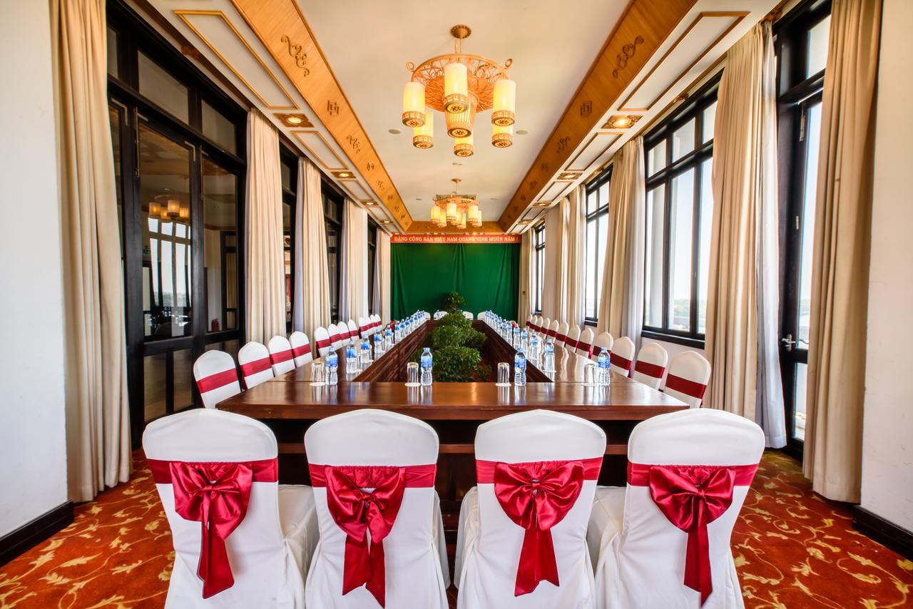 Resort Huong Giang & 4*