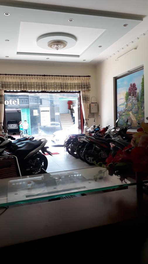 Minh Hien Hotel *