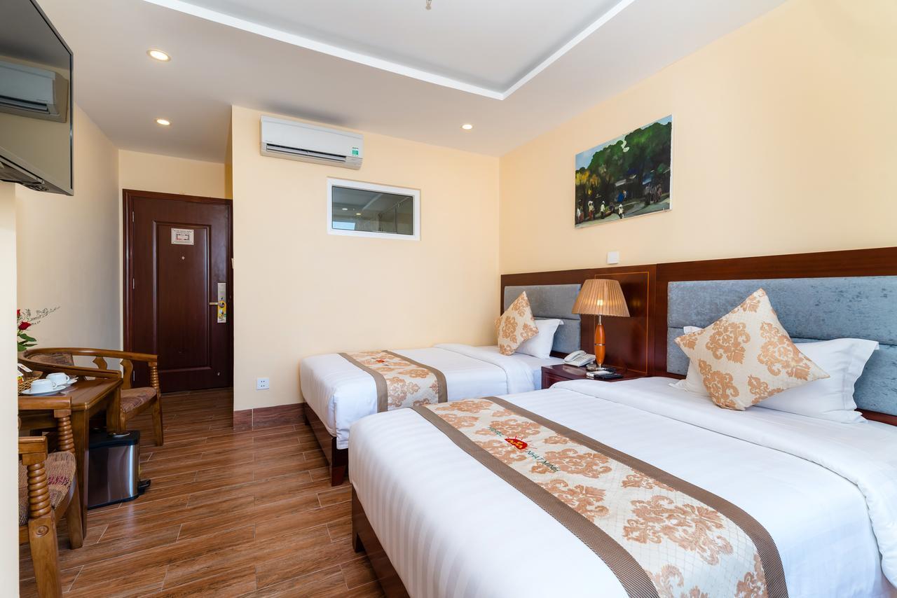 Nhat Minh And 4* Da Nang