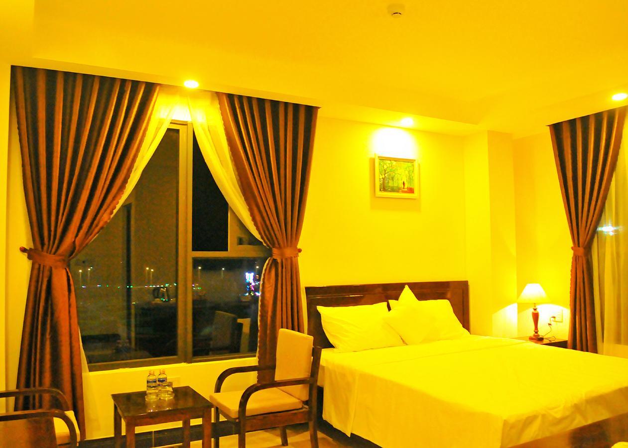 Aries Hotel *