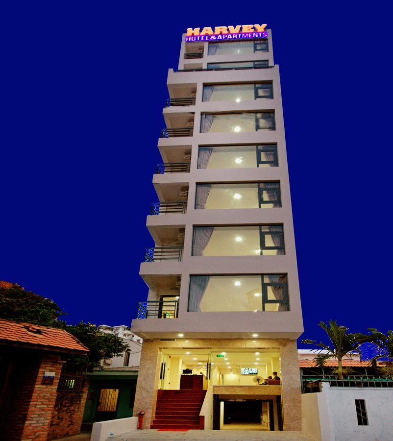 Harvey & Hotel