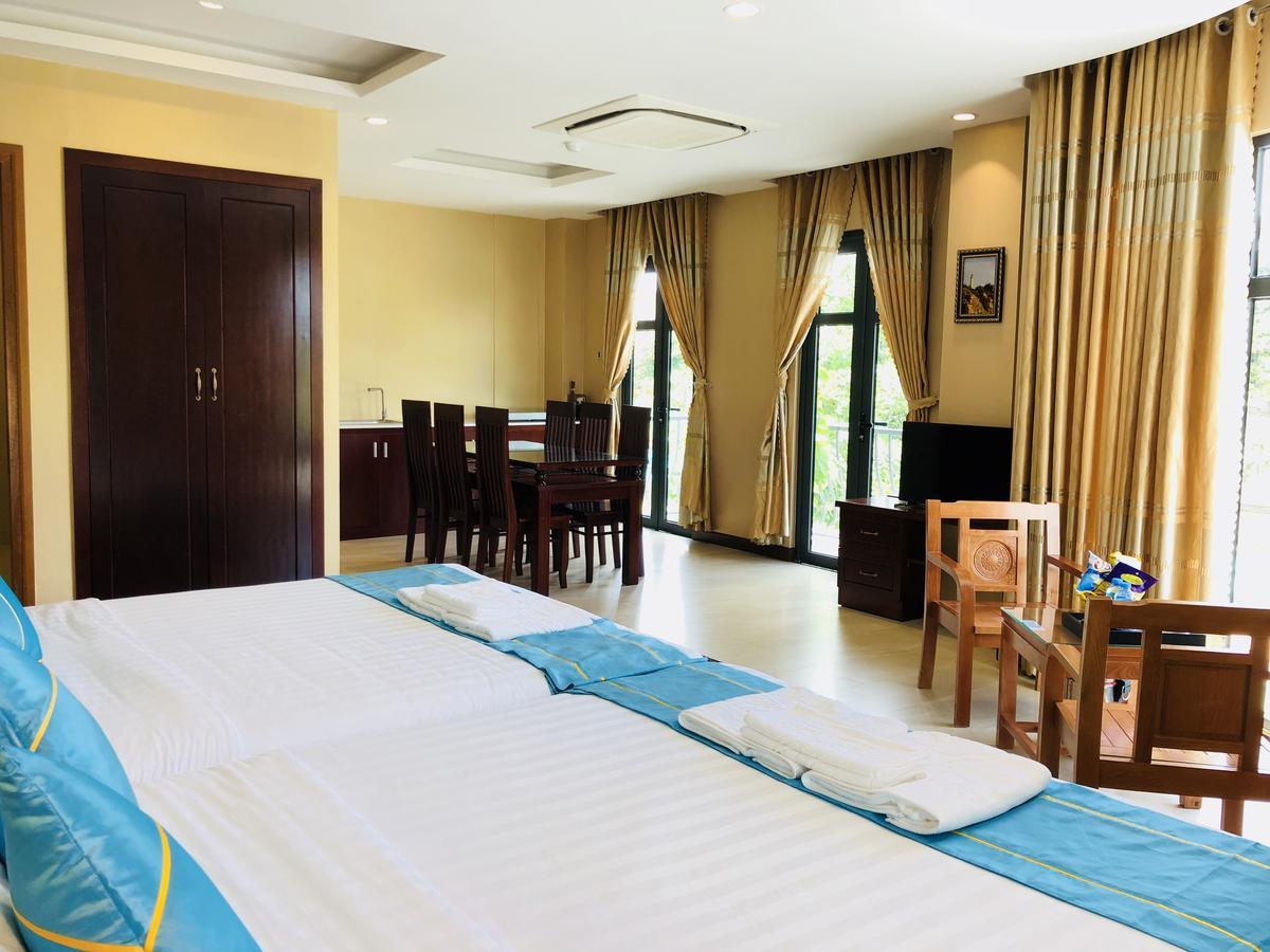 Khách sạn Hồng Hạc