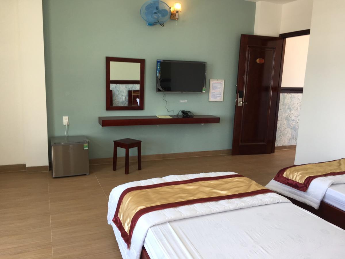 Yen Phu Hotel