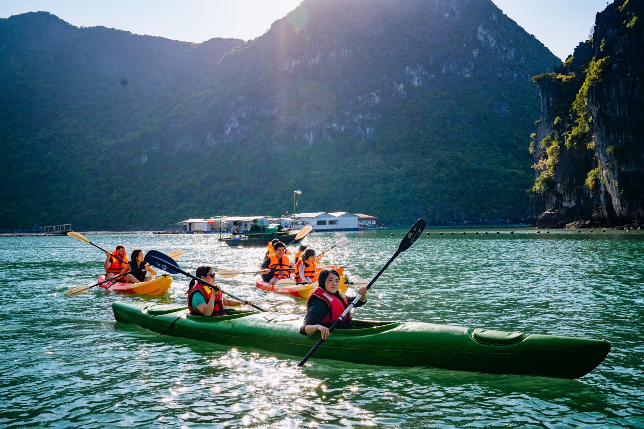 Halong Athena Cruise  5*