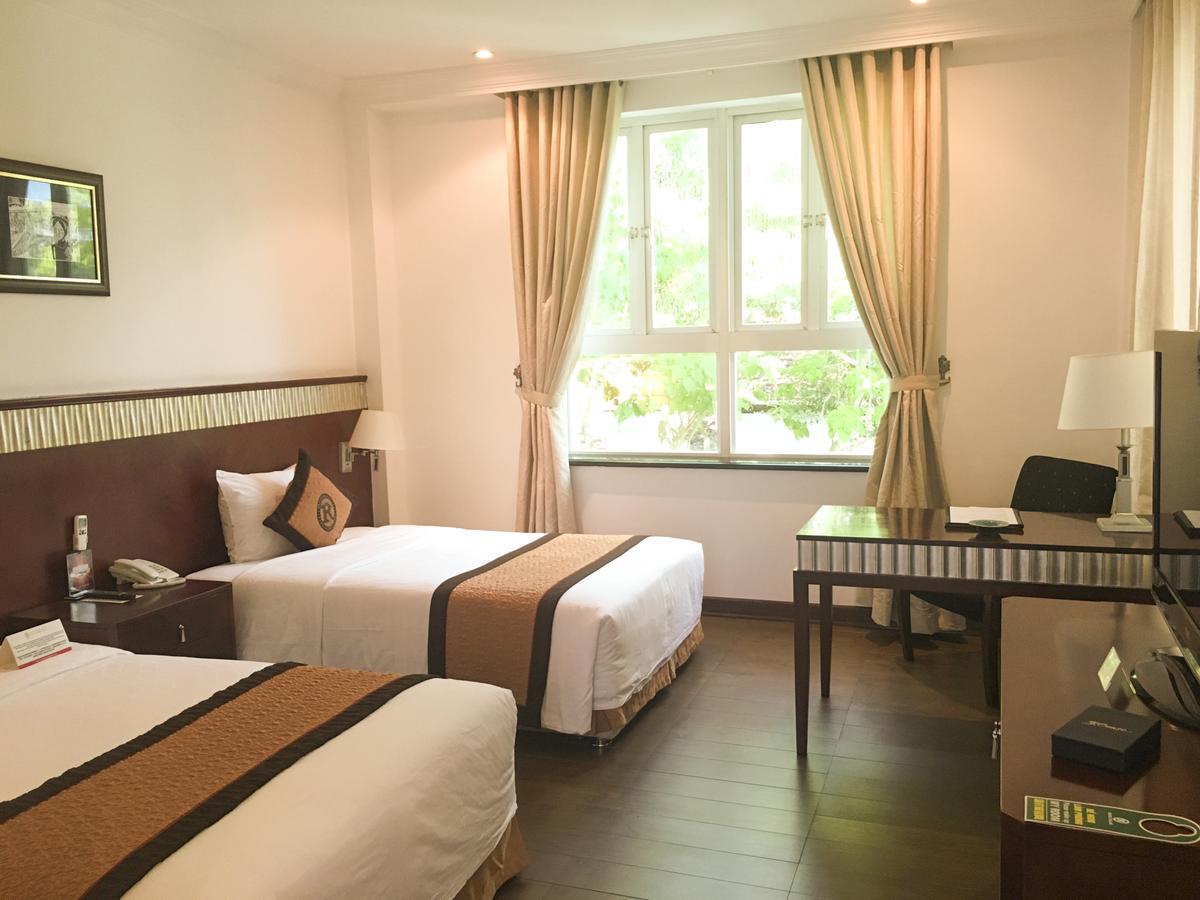 Hotel Royal Halong Ha Long