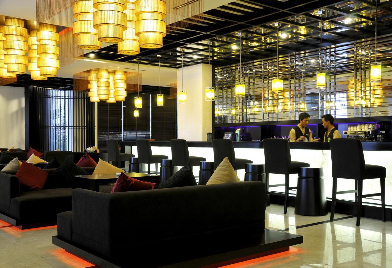 Novotel Bay