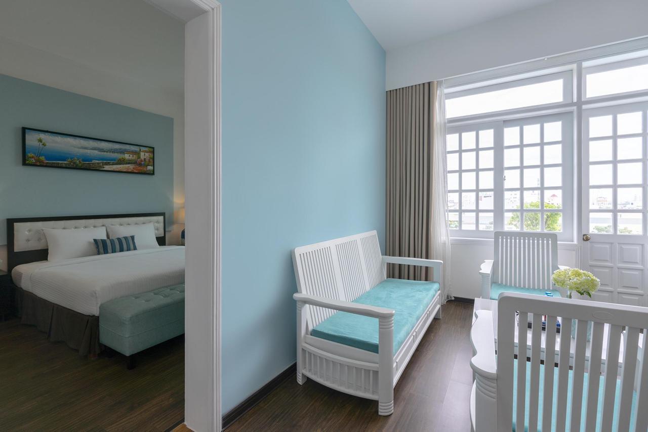 Flora Beach Hotel & Spa