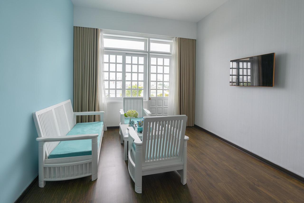 Flora Beach Hotel & Spa Hotel