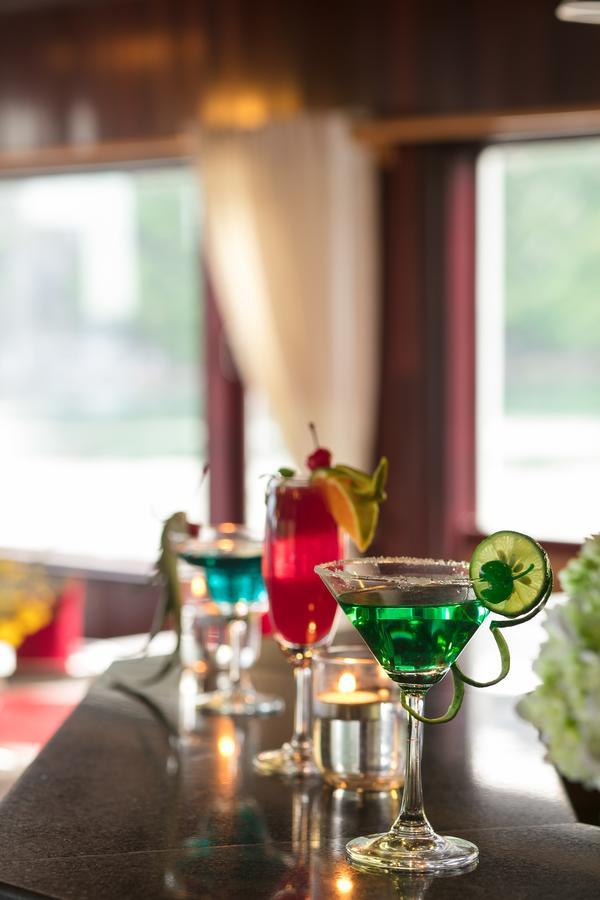 Majestic Halong Cruise 3*