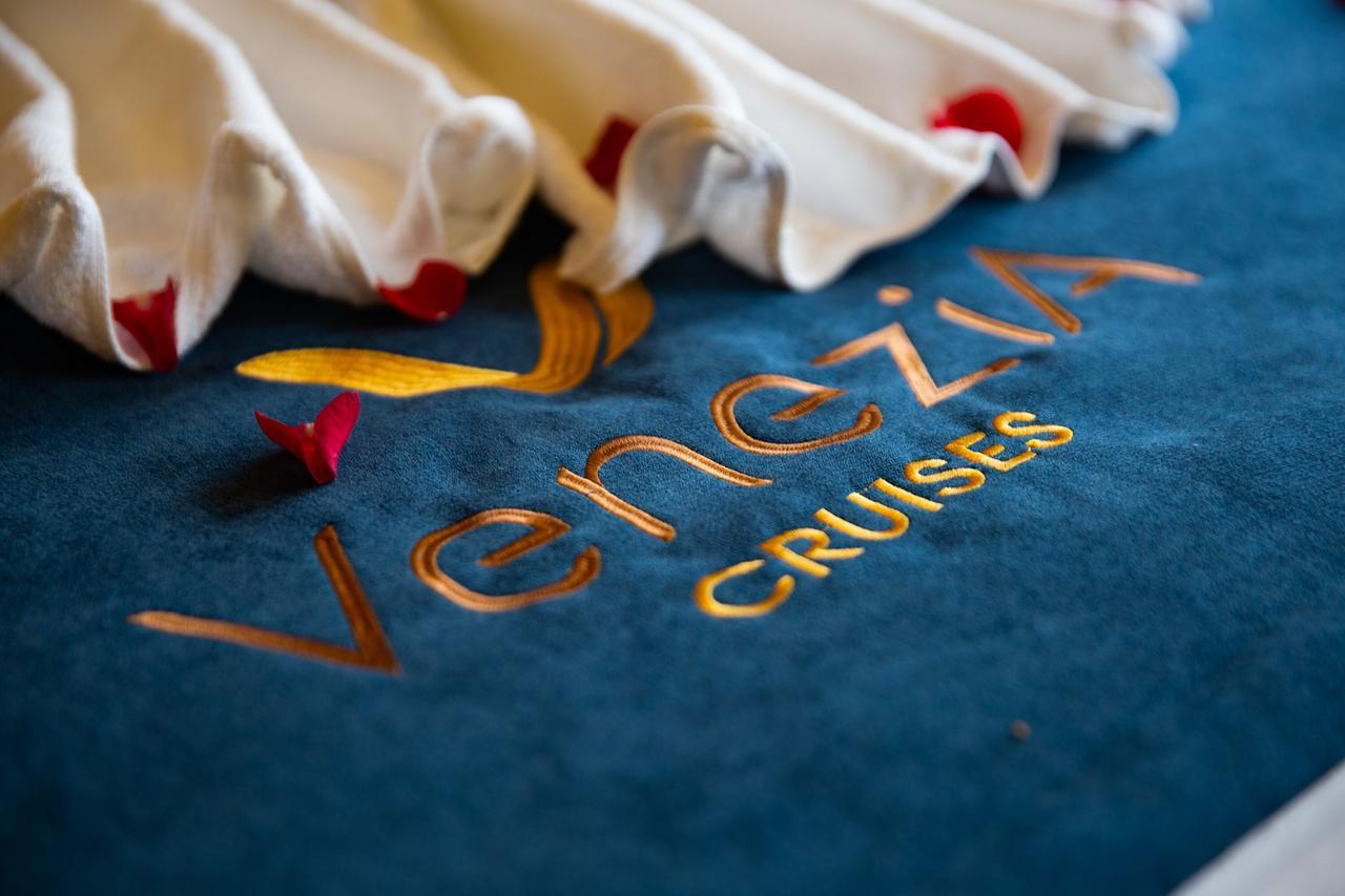  Venezia Cruises Ha Long