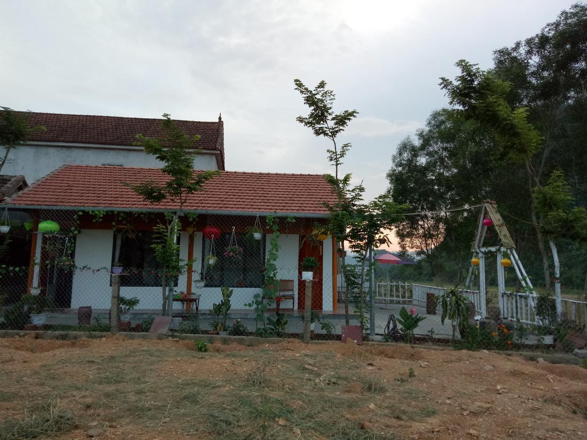Lodge Rice Field Phong Nha